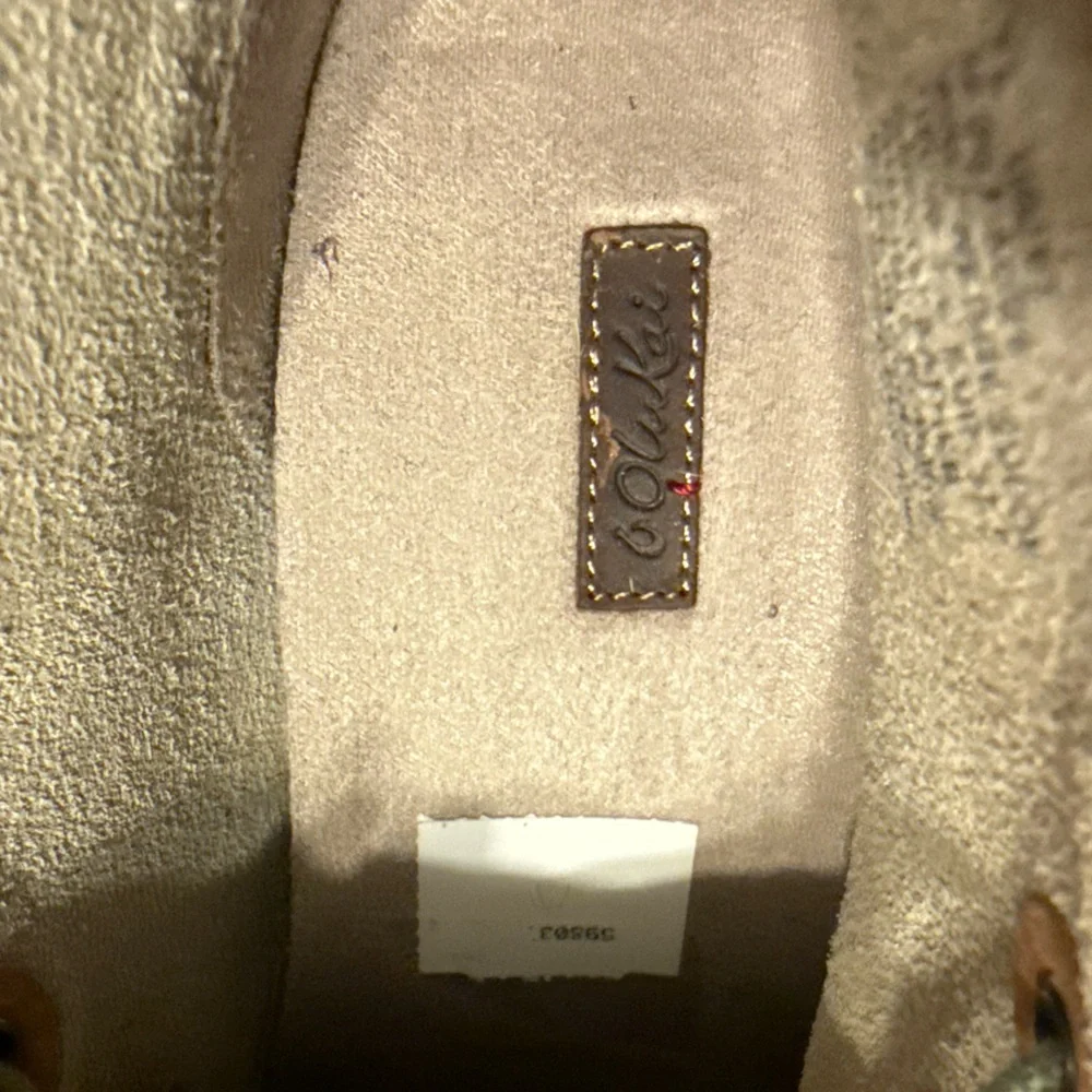 Olukai Wali Suede - Women's Comfort Wedge size 7.5 in brown - Picture 8 of 9